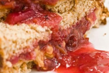 peanut-butter-jelly-sandwiche