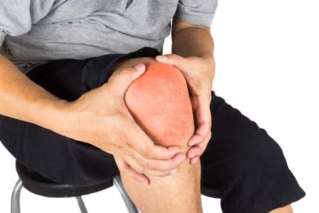 painful-knee-joint-of-a-mature