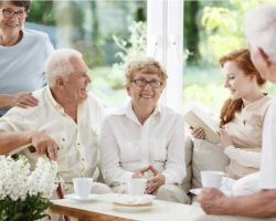 nanny-for-the-elderly-reading