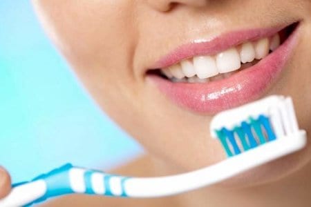 How to keep your teeth clean and healthy