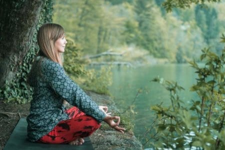 present-moment-mindful-meditation