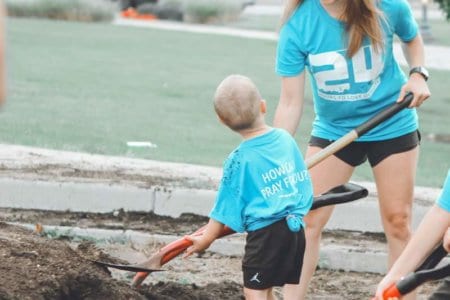 Mom-son-gardeningwork