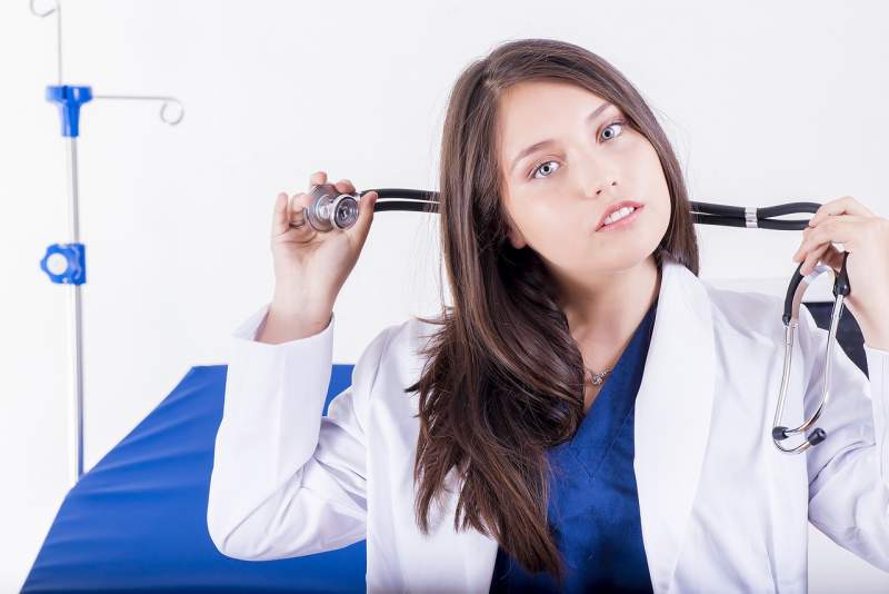 dr-doctor-women-professional Doctors